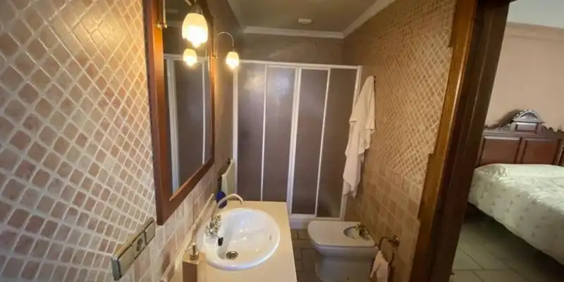 Baño de Casa o chalet en venta en Arriate con Aire acondicionado, Jardín privado y Terraza
