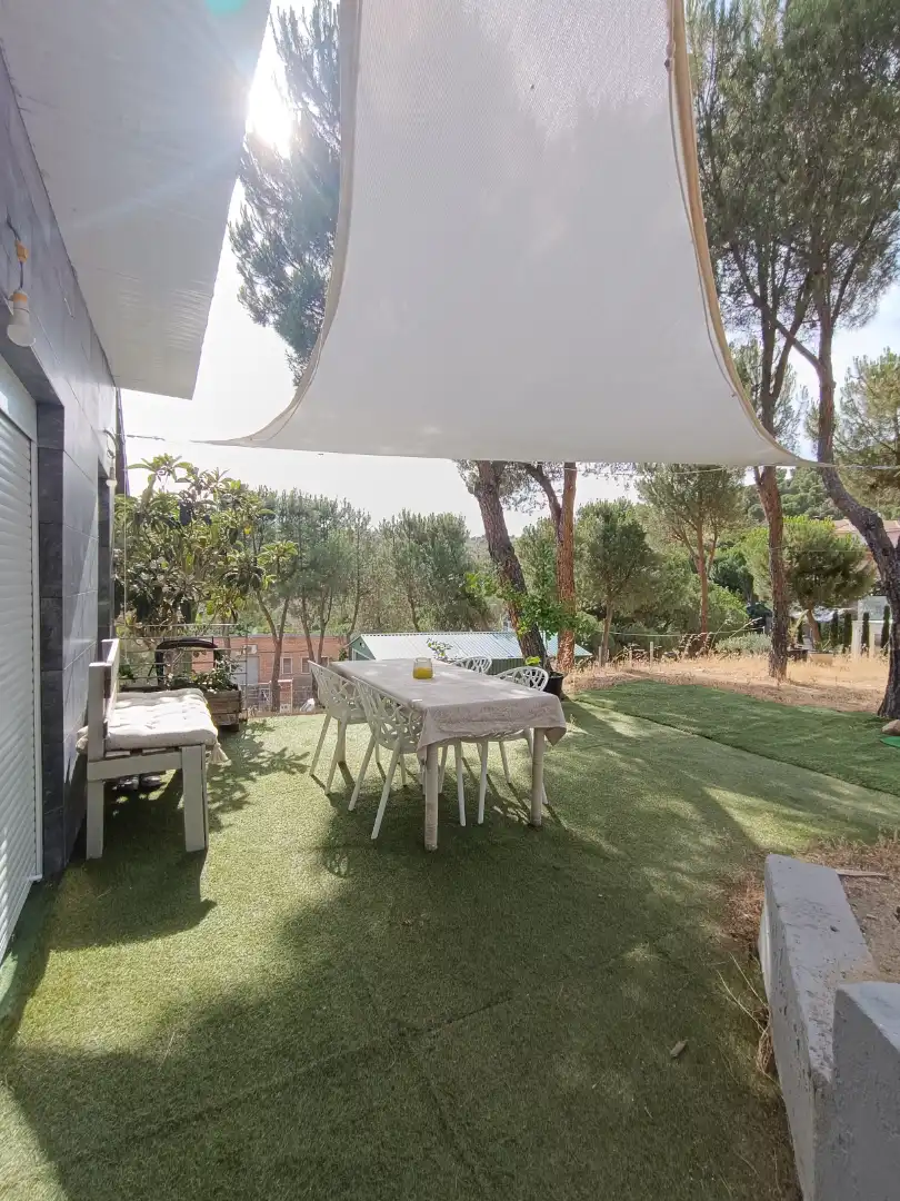 Terrassa de Casa o xalet en venda en Villanueva del Pardillo amb Aire condicionat, Calefacció i Jardí privat