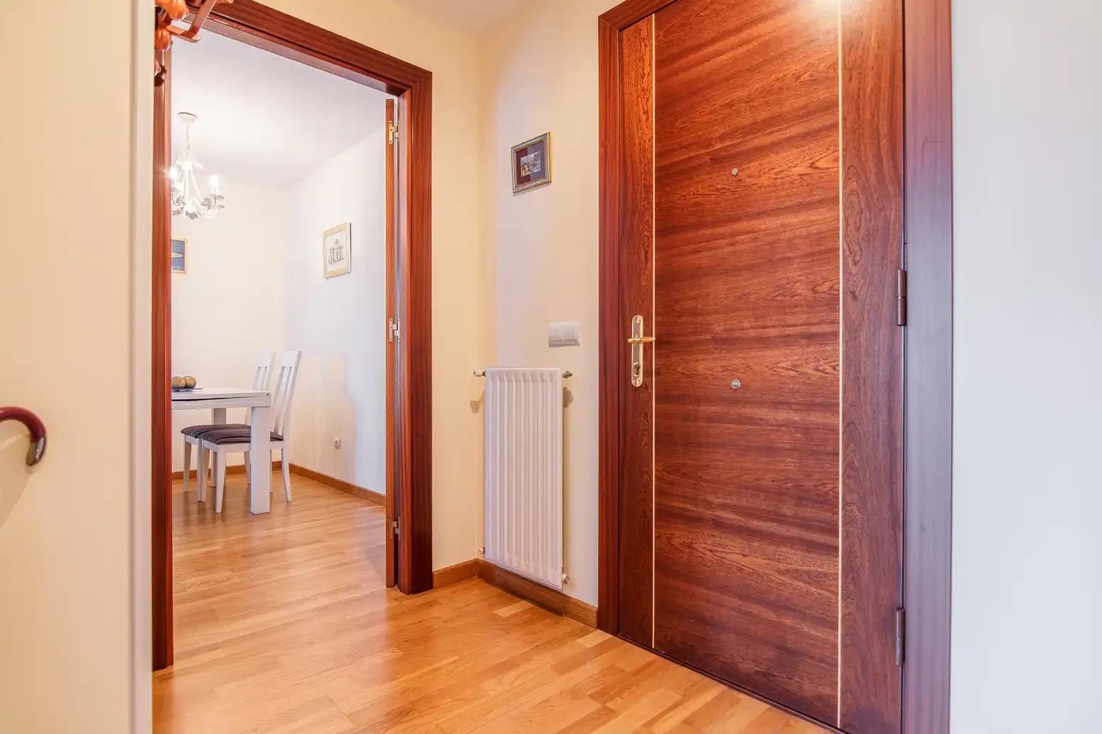Wohnung zum Verkauf in Gozón mit Heizung, Privatgarten und Abstellraum
