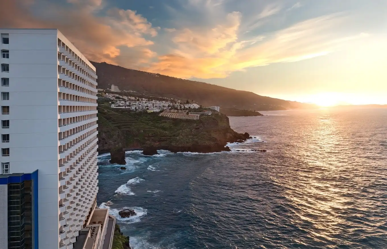 Vista exterior de Piso en venta en Puerto de la Cruz con Aire acondicionado y Piscina