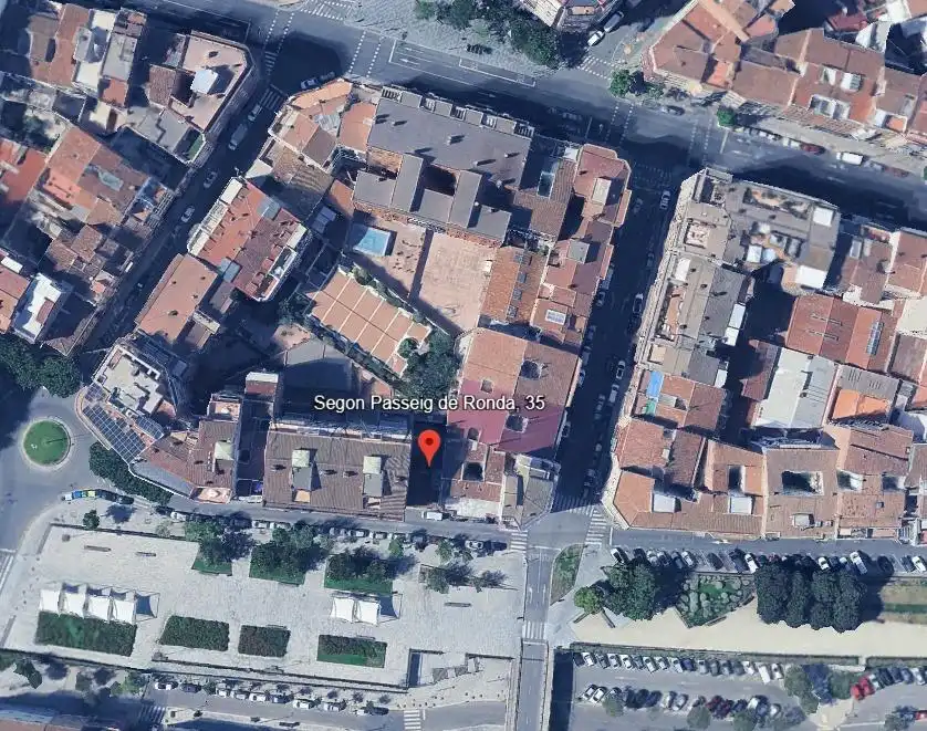 Terreny residencial en venda a Instituts - Universitat, imagen 3
