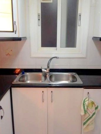 Cuina de Pis en venda en L'Hospitalet de Llobregat amb Aire condicionat, Calefacció i Forn