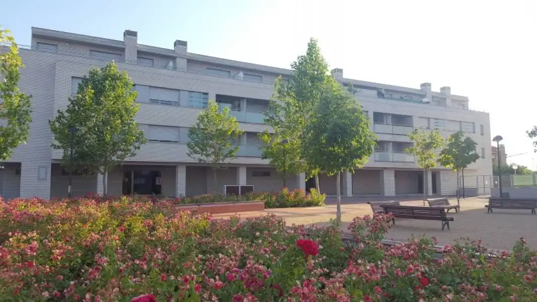 Außenansicht von Wohnung zur Miete in Valladolid mit Heizung, Privatgarten und Terrasse