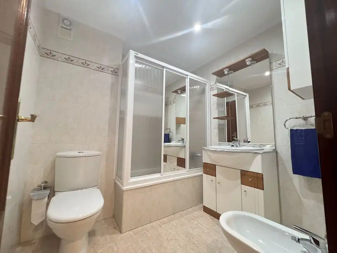 Bathroom of Flat for rent in Siero  with Heating and Storage room