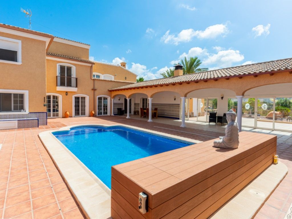 Vista exterior de Casa o chalet en venta en Busot con Aire acondicionado, Jardín privado y Terraza