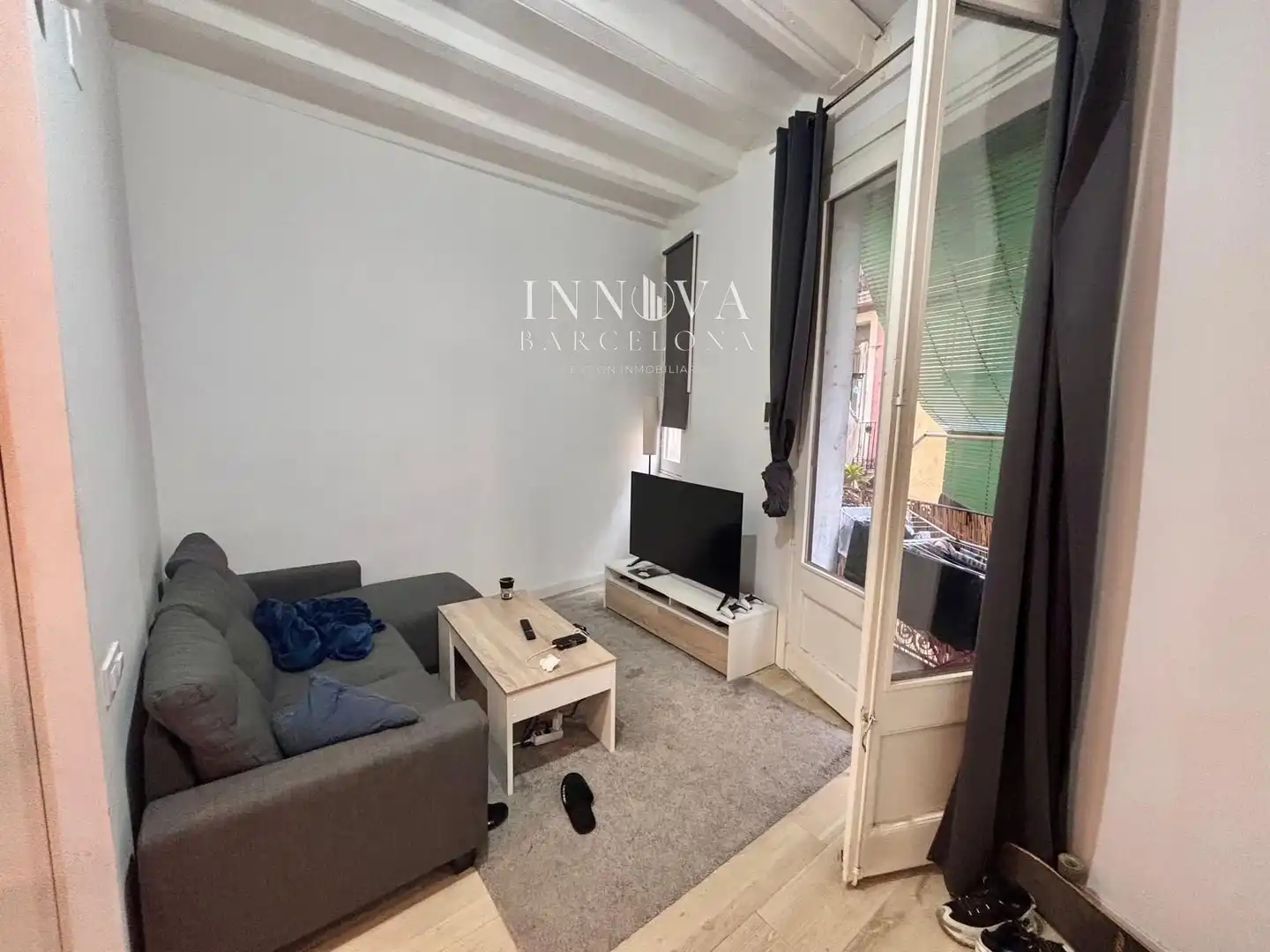 Sala de estar de Piso en venta en Barcelona con Aire acondicionado, Calefacción y Amueblado