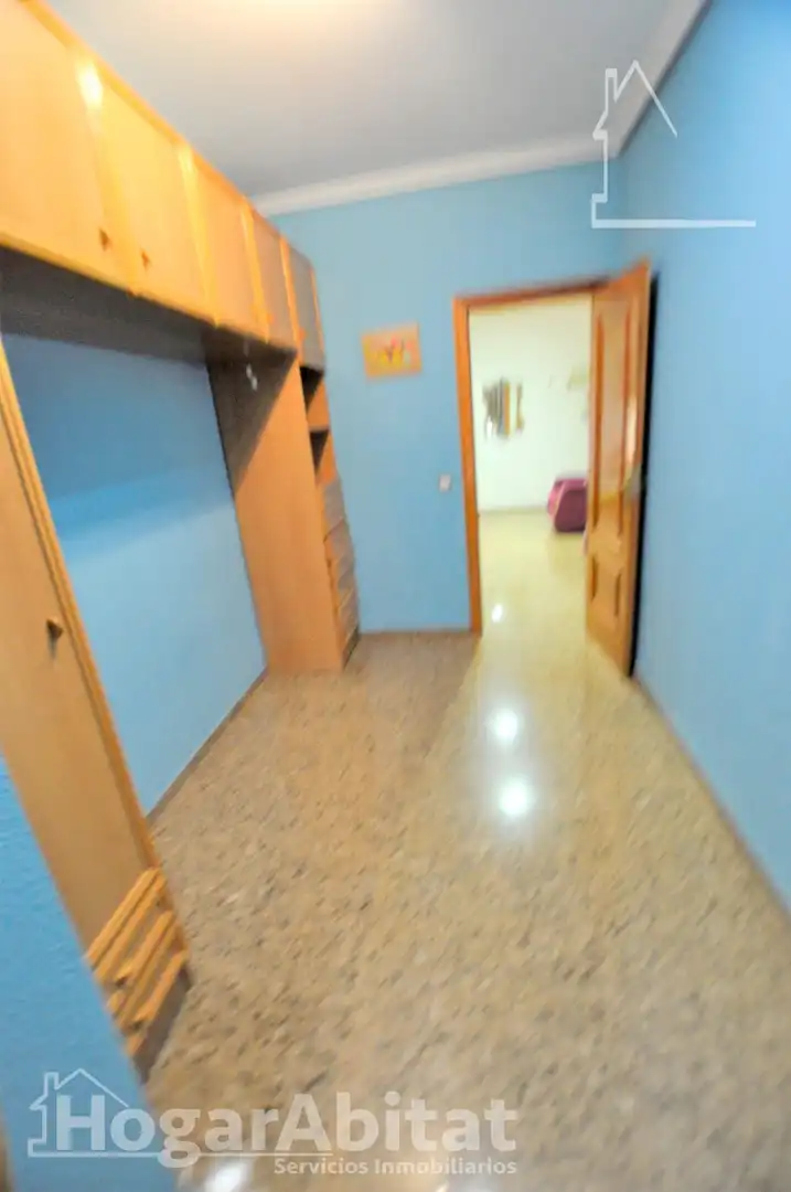 Casa o xalet en venda en La Pobla de Vallbona amb Terrassa i Traster
