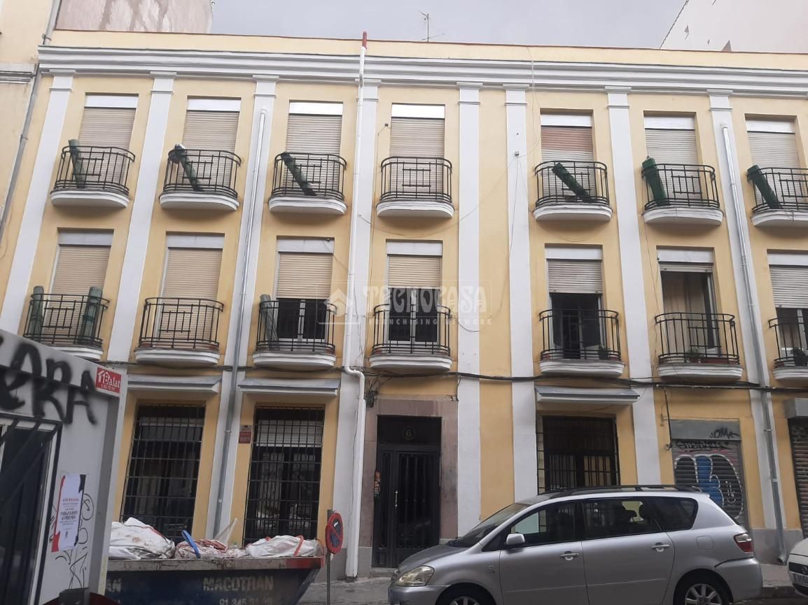 Exterior view of Flat to rent in  Madrid Capital  with Air Conditioner, Heating and Furnished