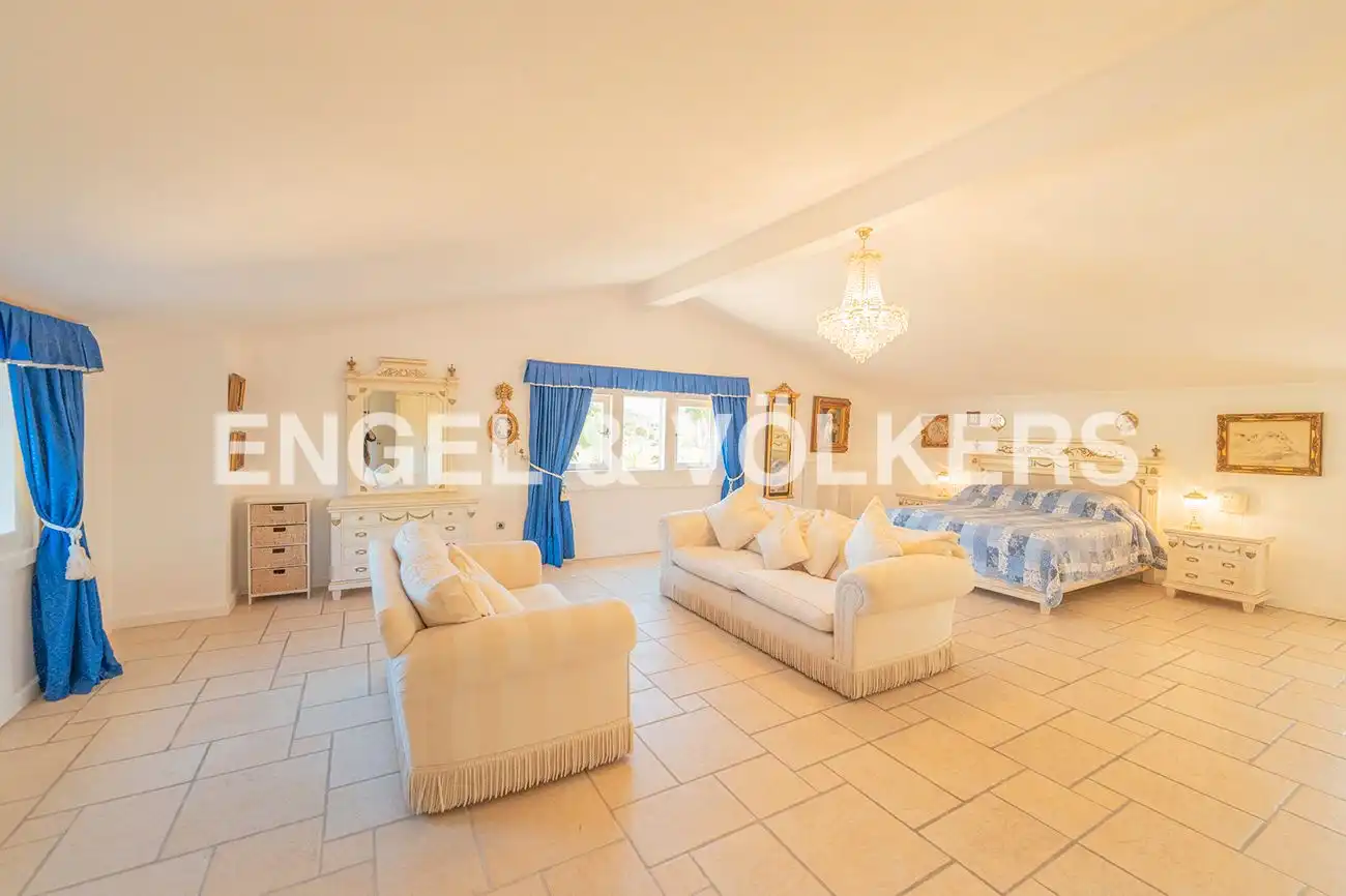 Living room of Houses for sale in Aigües  with Air Conditioner, Private garden and Terrace