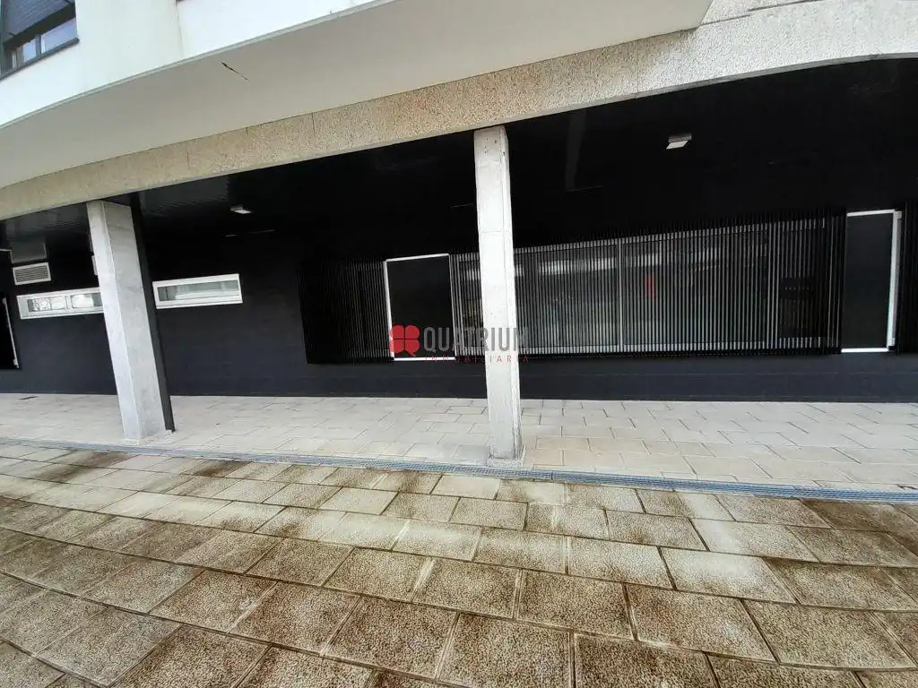 Vista exterior de Oficina en venta en Santiago de Compostela  con Aire acondicionado y Calefacción