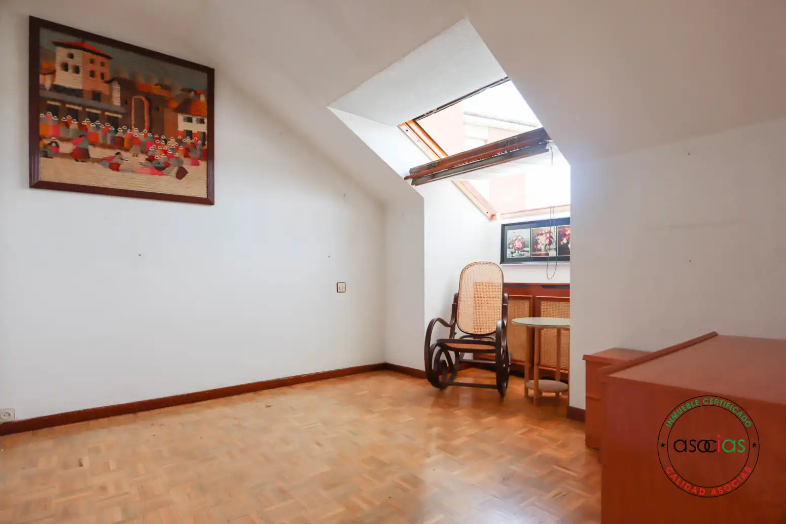 Pis en venda en Siero amb Calefacció, Parquet i Moblat
