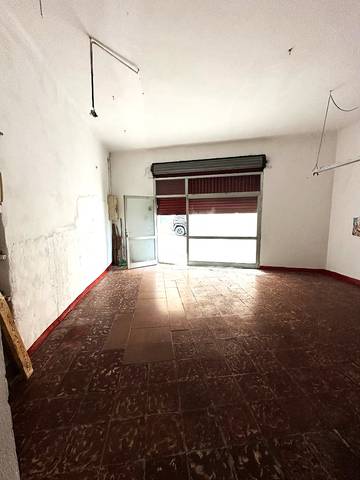 Local comercial en Venta en Carrer Cuba, 10 en Sant Crist