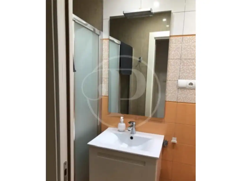 Badezimmer von Wohnungen zum Verkauf in Valencia mit Klimaanlage und Balkon