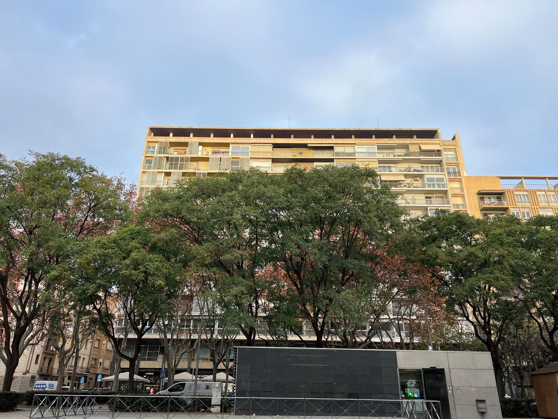 Vista exterior de Pis de lloguer en Reus amb Aire condicionat, Calefacció i Parquet