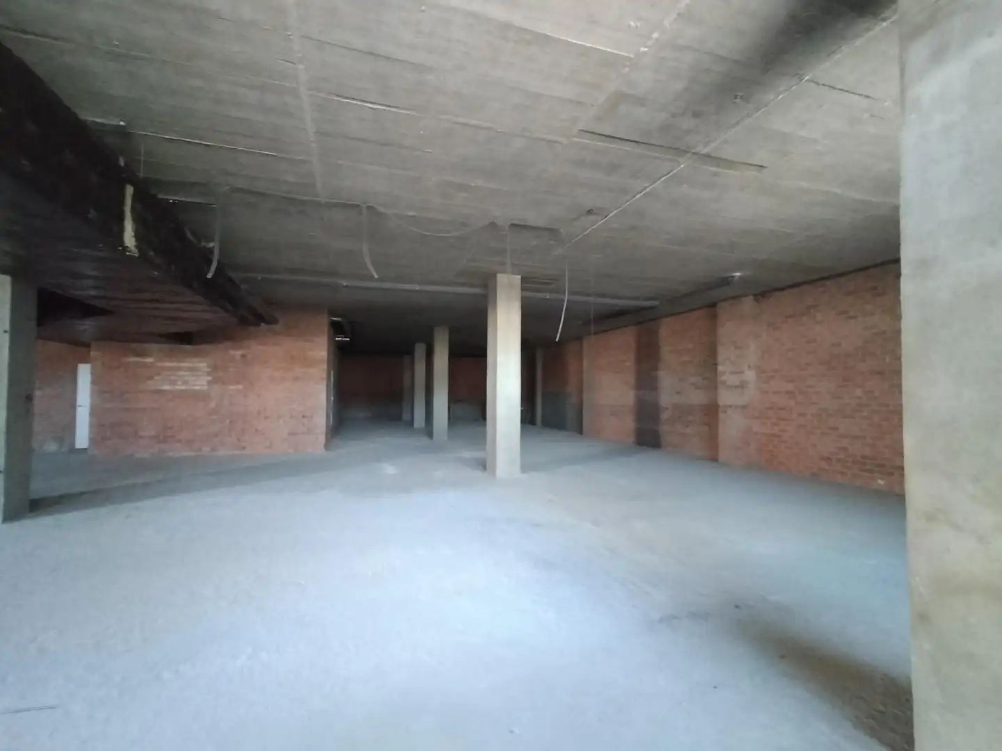Geschaftsraum zur Miete in Carrer d'Eduard Maristany, 323, Port