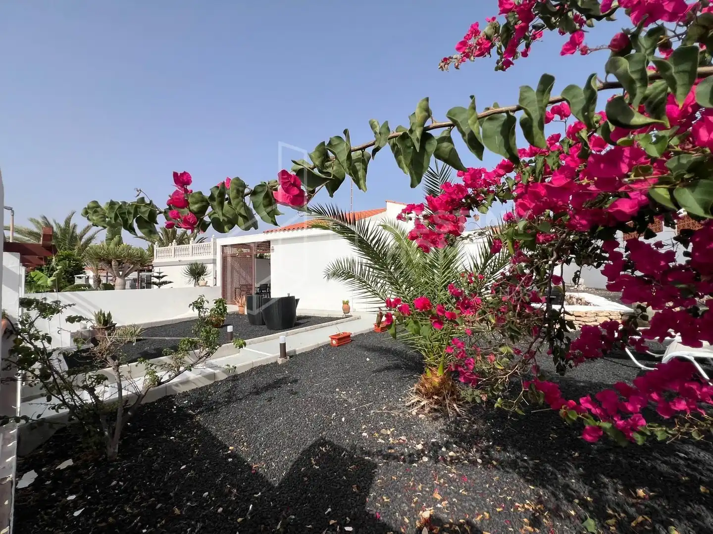 Terrassa de Casa o xalet en venda en La Oliva amb Jardí privat, Terrassa i Traster