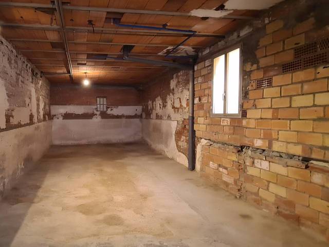 Local comercial en Venta en Calle Gandia en La Maurina