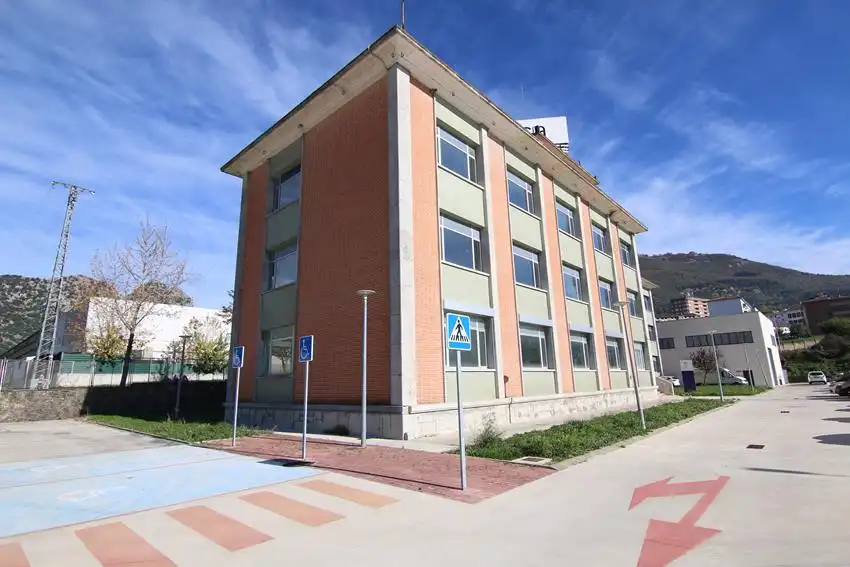 Exterior view of Office for rent in Irurtzun