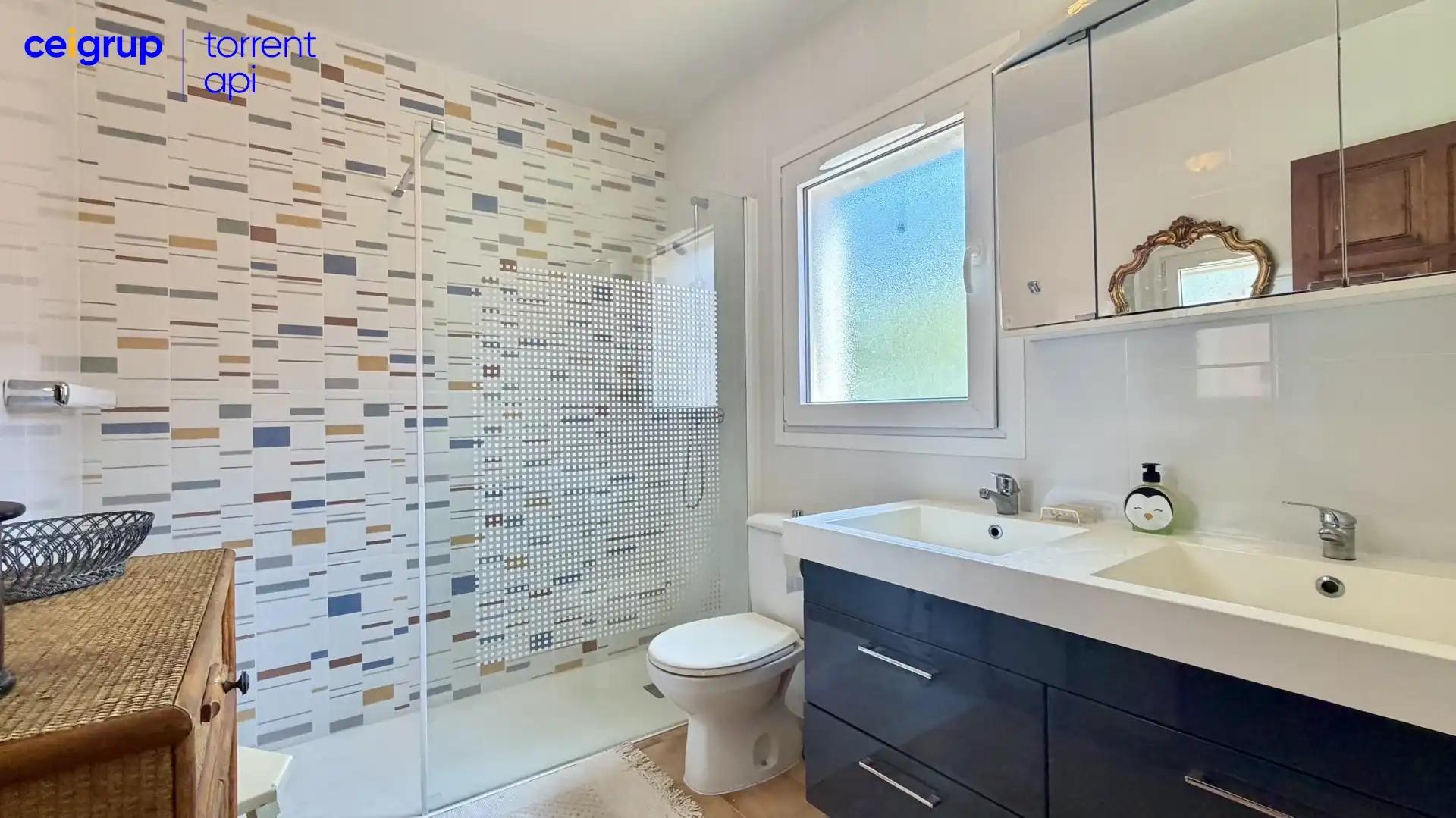 Baño de Casa o chalet en venta en L'Estartit con Aire acondicionado, Calefacción y Terraza