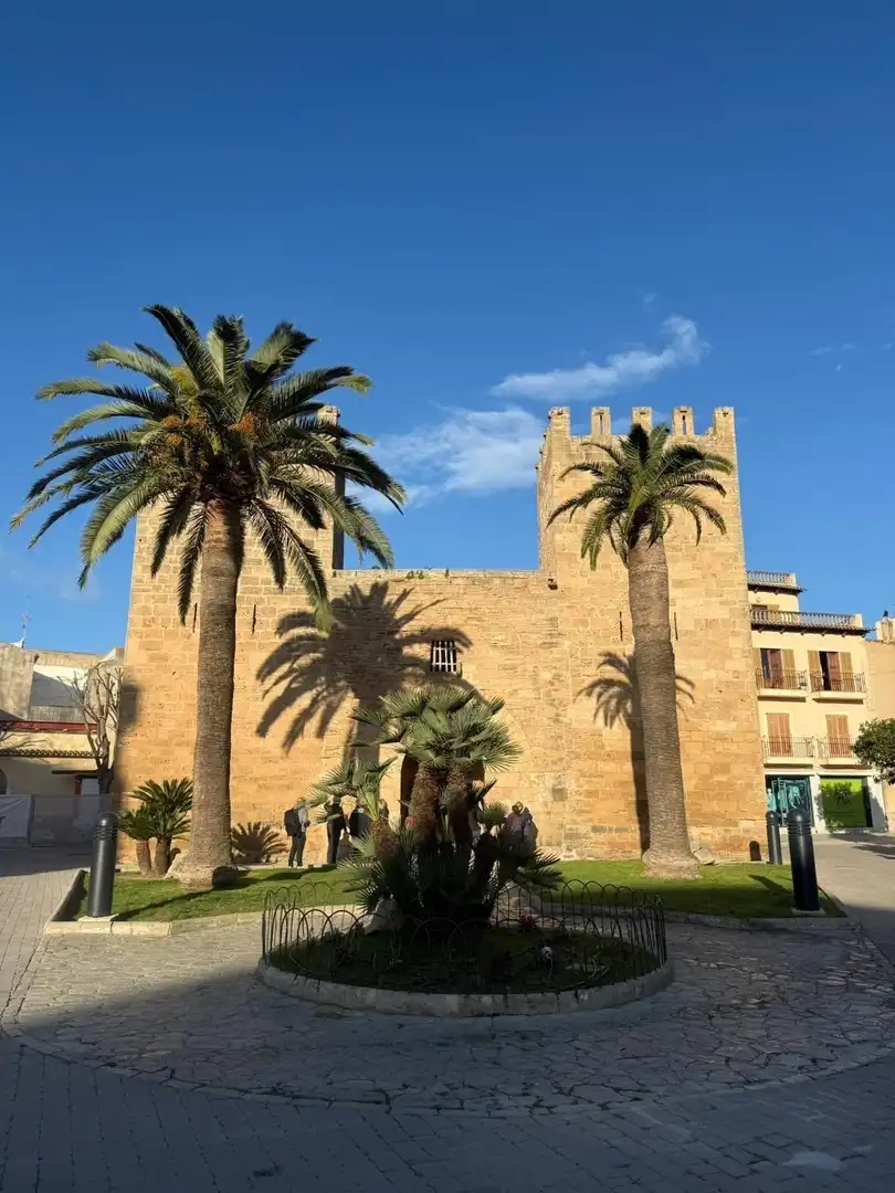 Vista exterior de Apartament en venda en Alcúdia amb Terrassa i Balcó