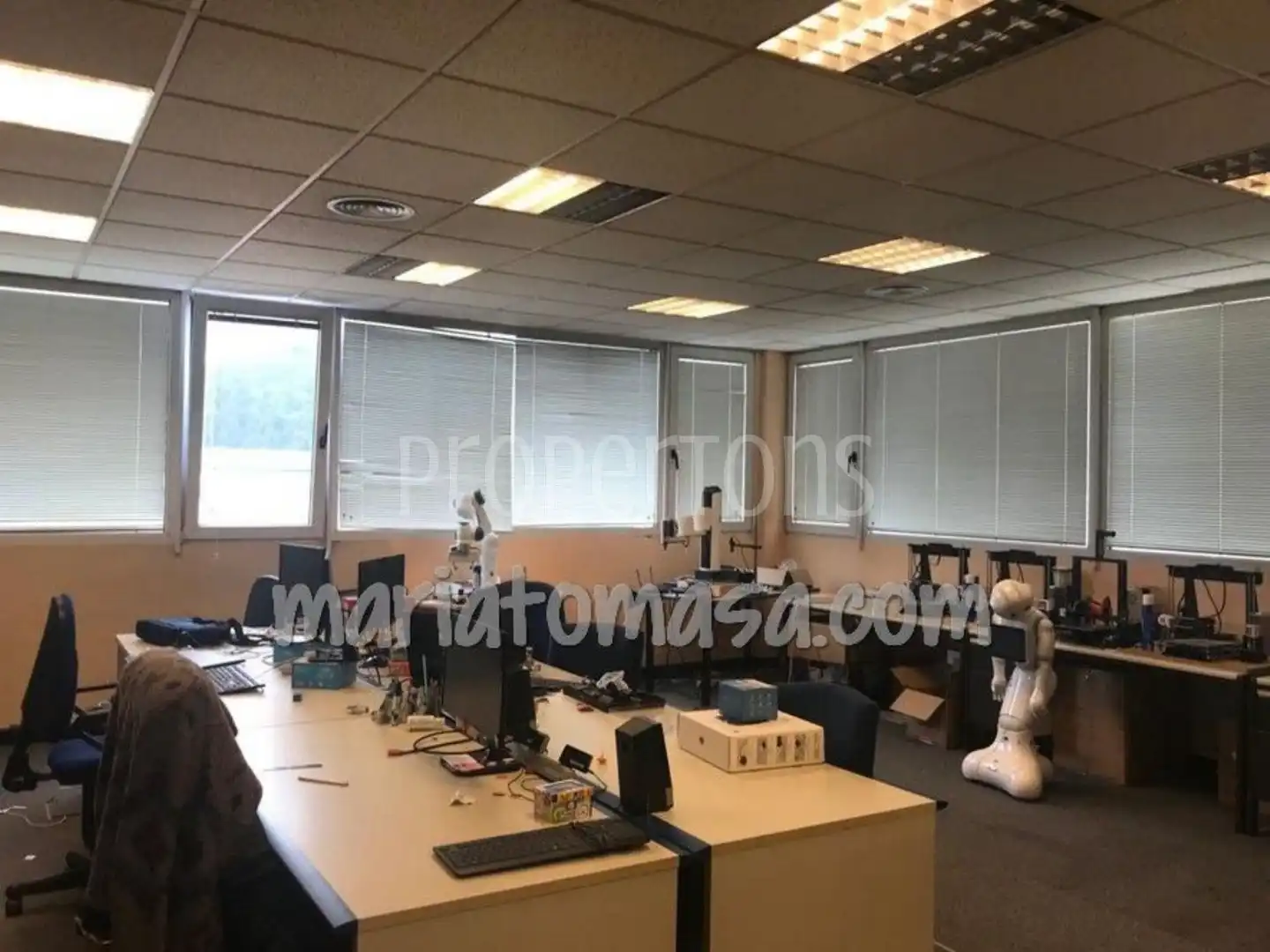 Oficina de lloguer en Basauri 