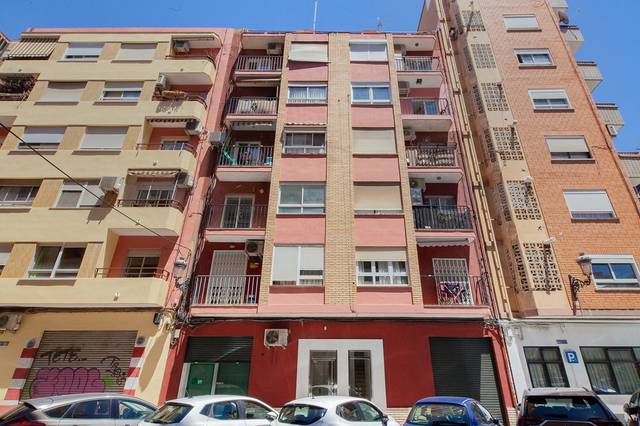 Piso en Venta en C/ Concha Espina en L'Amistat