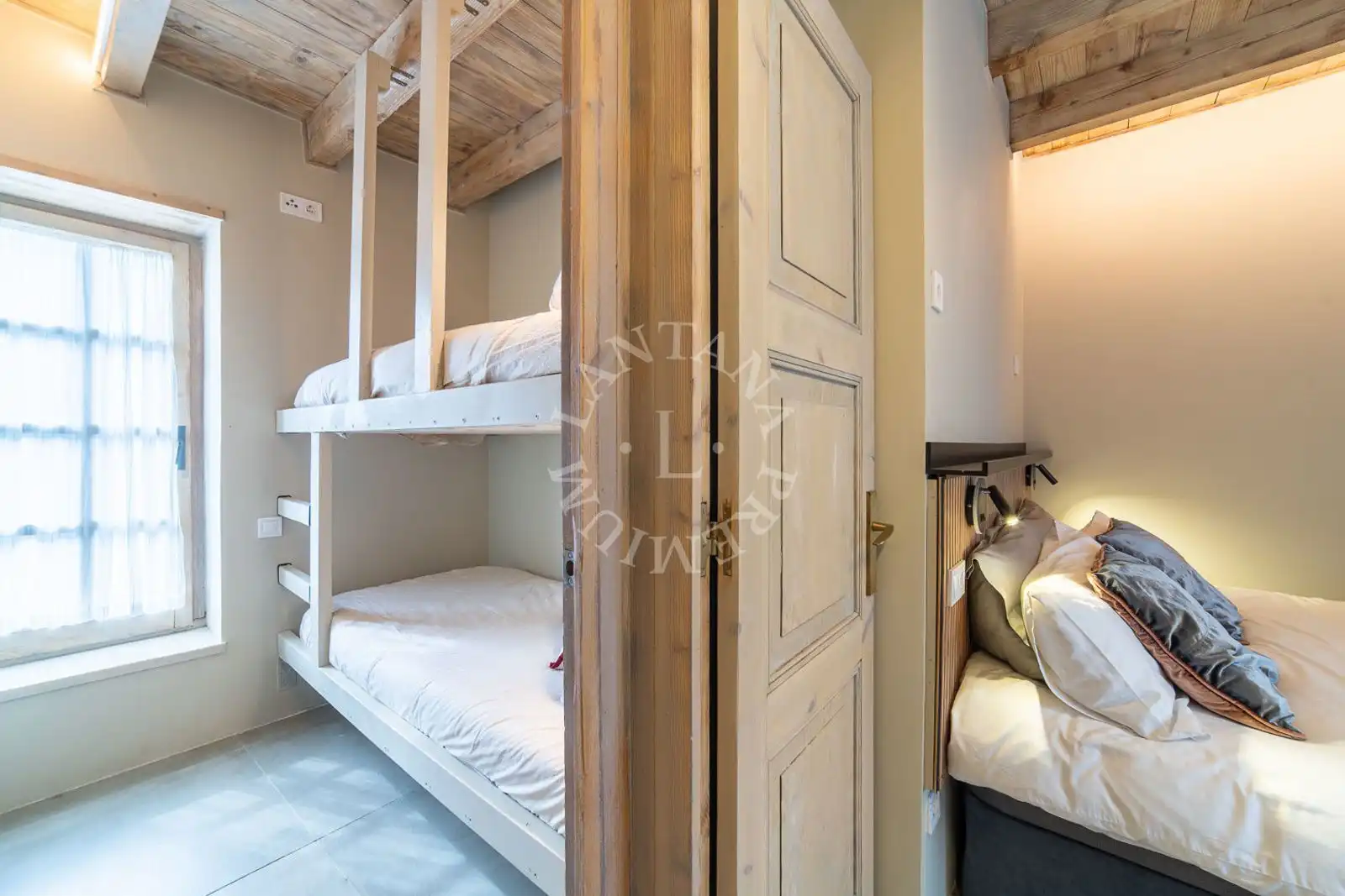 Bedroom of Flat for sale in Naut Aran  with Heating and Storage room
