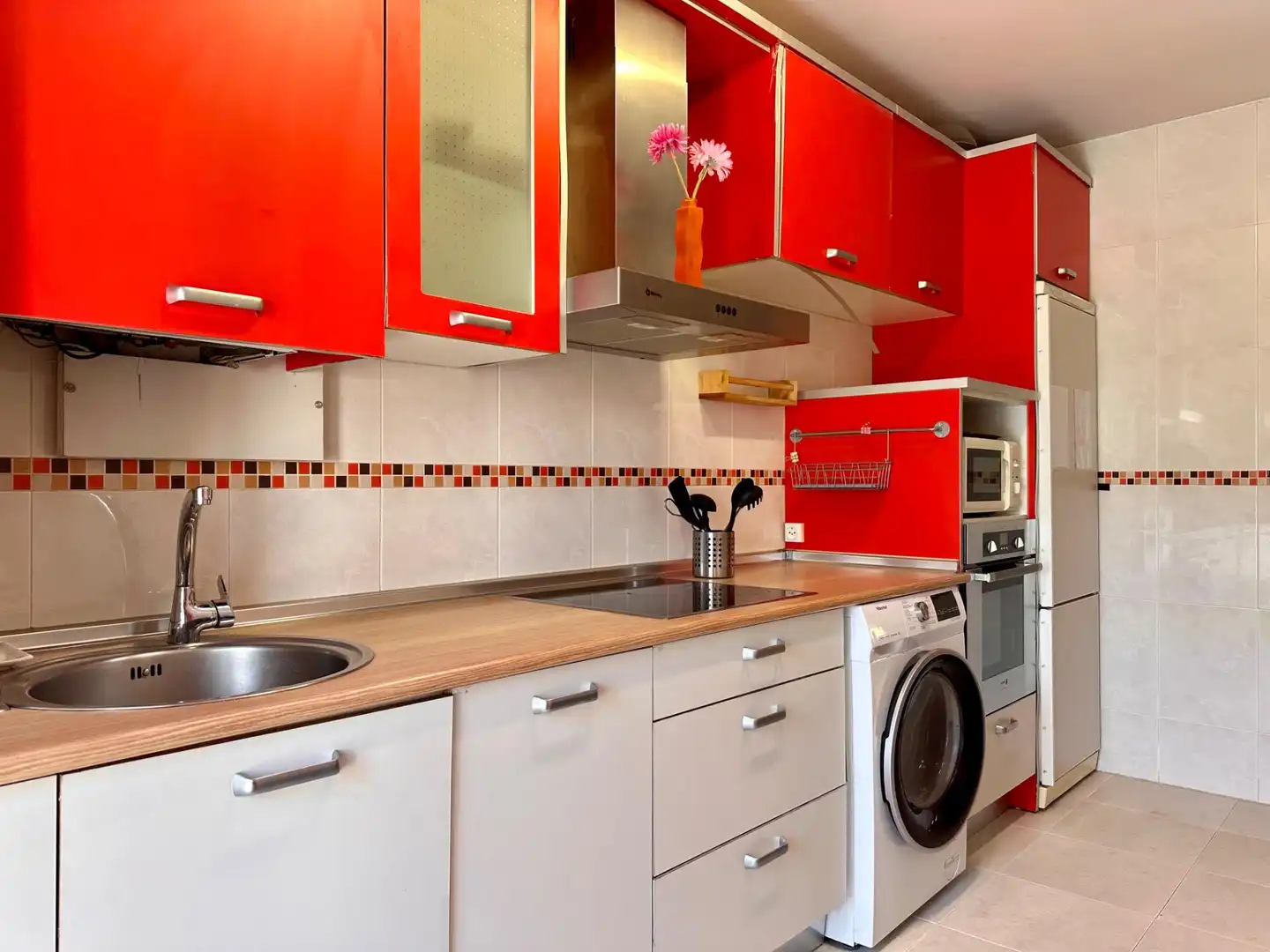 Kitchen of Apartments for sale in Ponferrada  with Heating, Storage room and Furnished