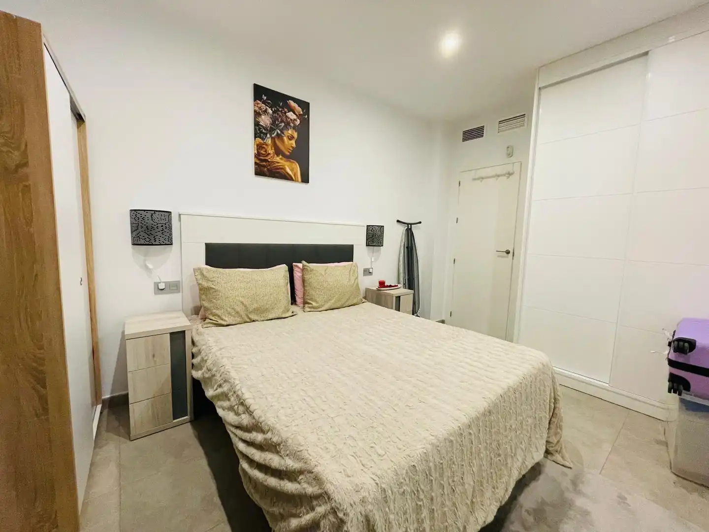 Habitación de Casa o chalet de alquiler en San Pedro del Pinatar con Aire acondicionado, Calefacción y Jardín privado