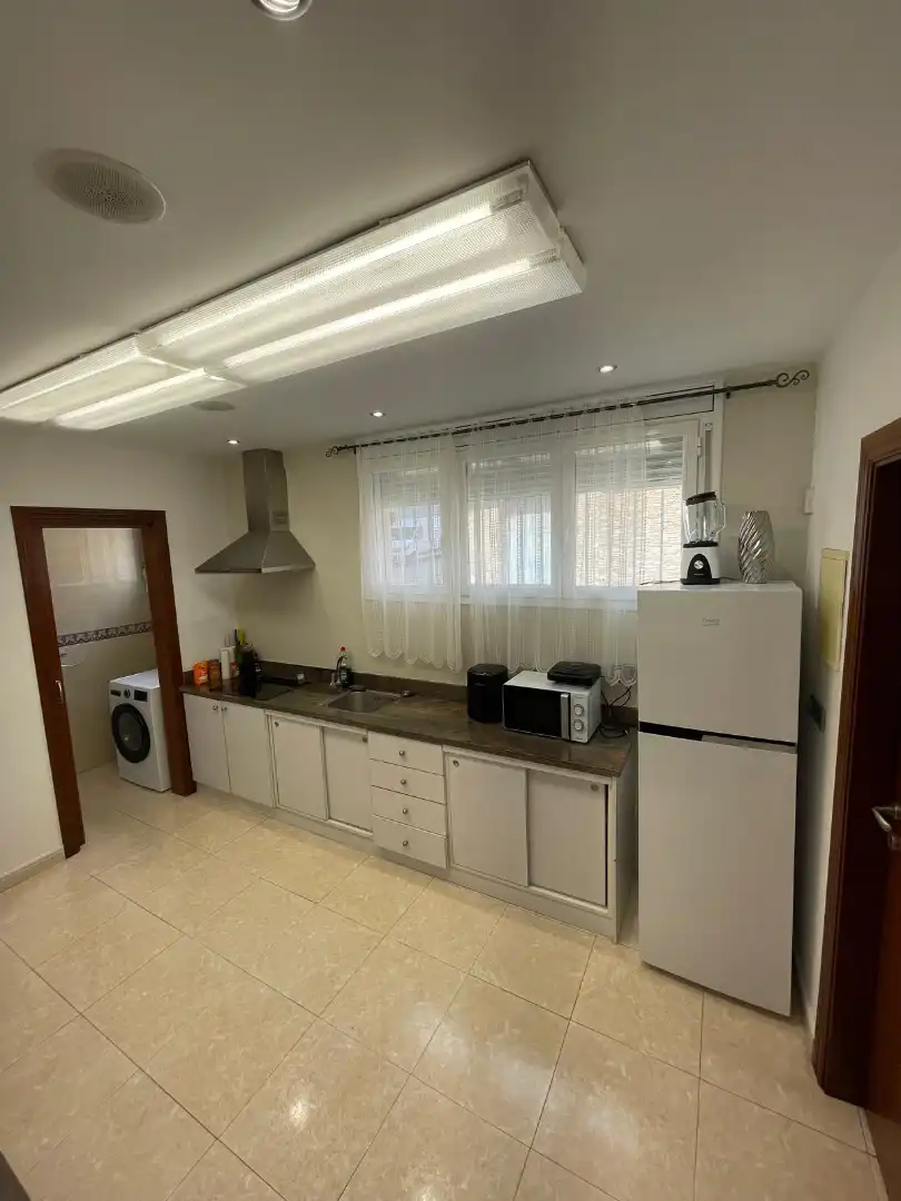 Küche von Haus oder Chalet zum Verkauf in Miralcamp mit Heizung, Privatgarten und Möbliert