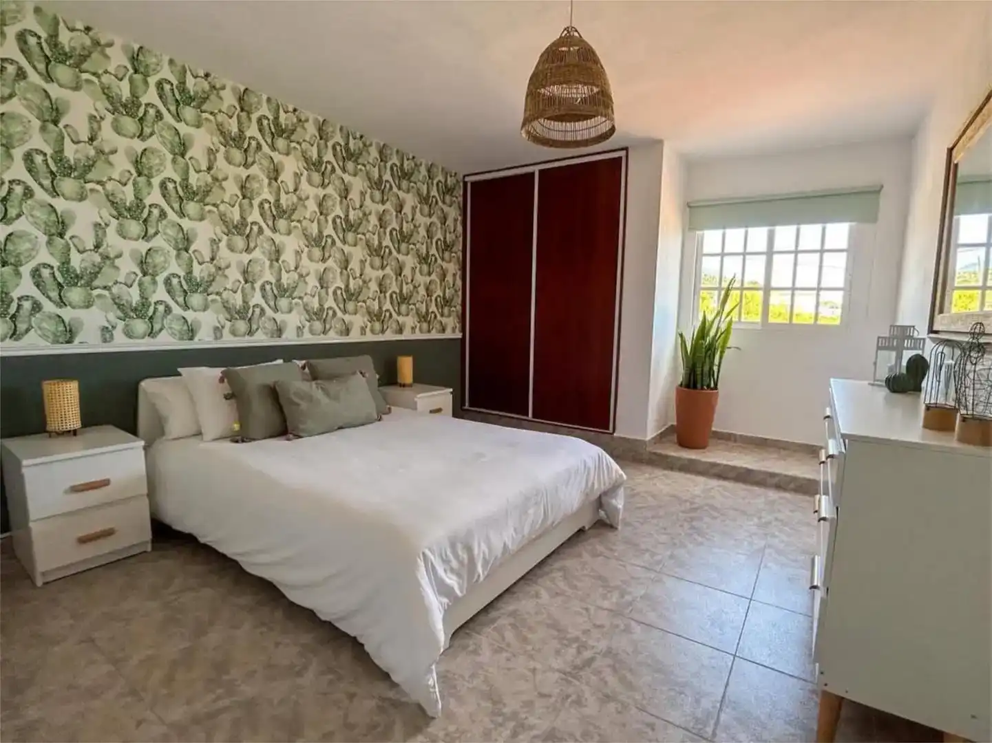 Habitación de Casa o chalet de alquiler en Breña Alta con Jardín privado, Amueblado y Balcón