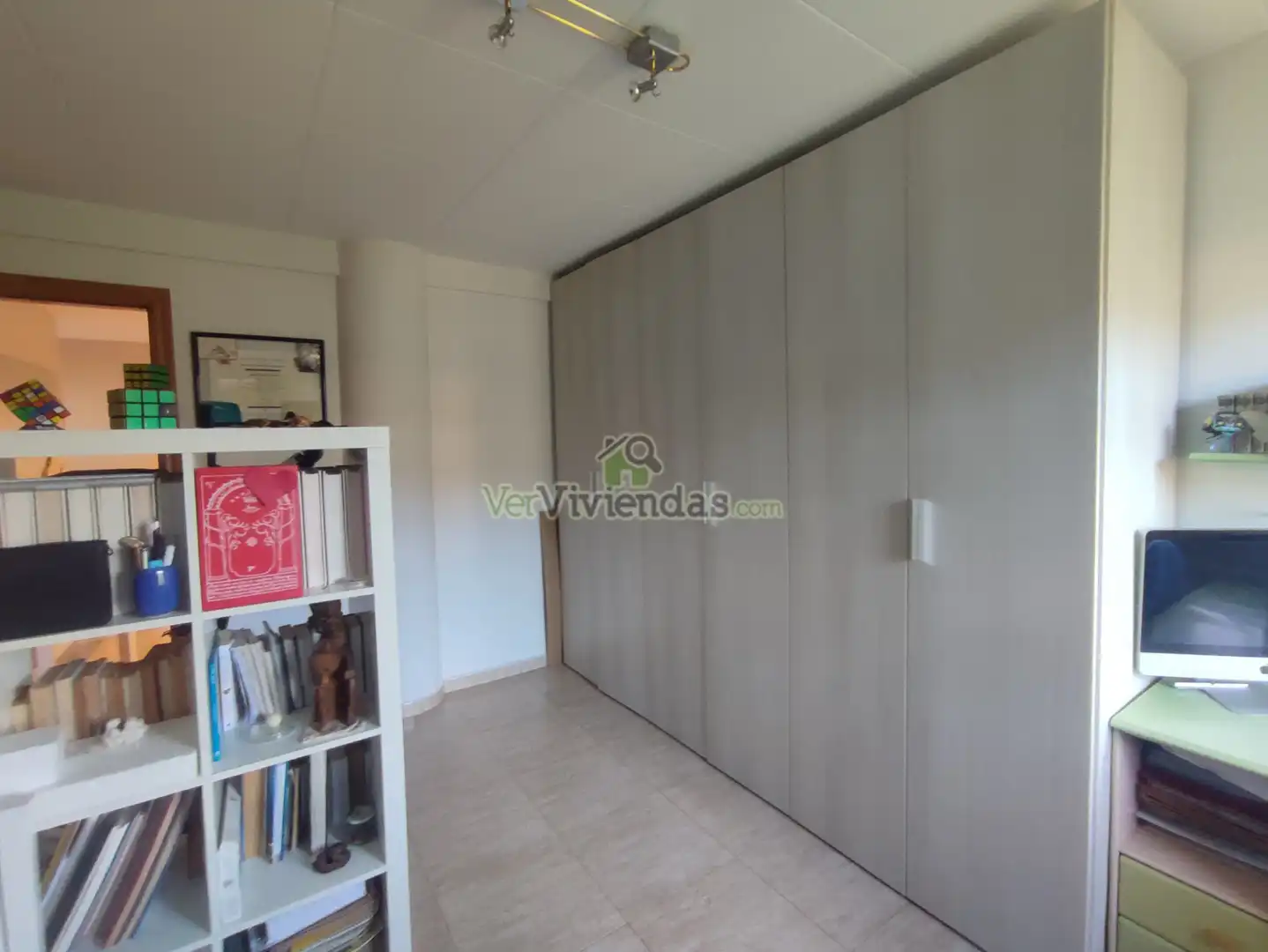 Habitación de Casa o chalet en venta en Vallirana con Aire acondicionado, Calefacción y Jardín privado