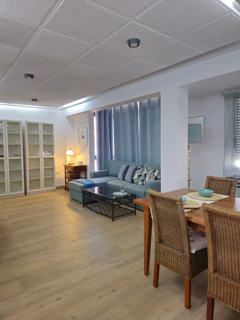 Flat with lift to rent in Extramurs, imagen 2