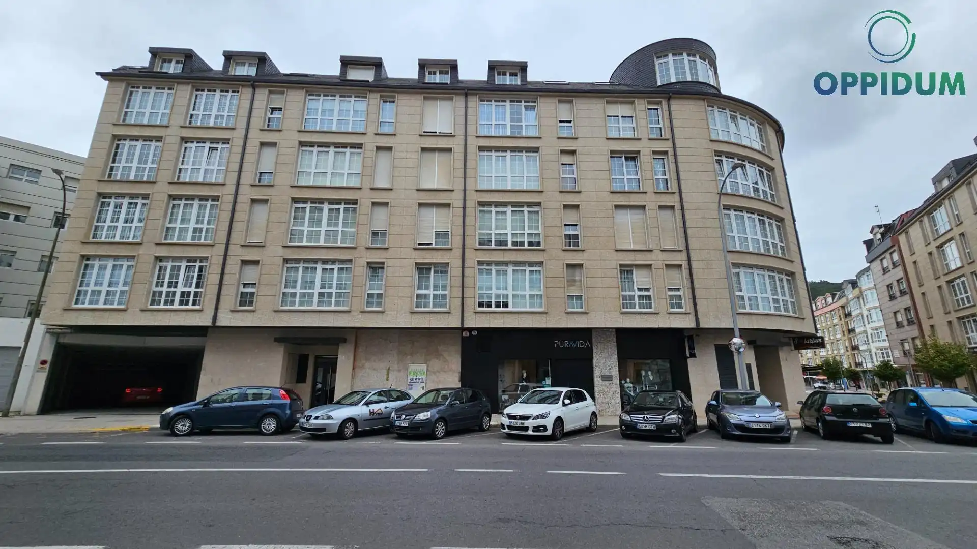 Local commercial à vendre à Avenida FERNANDO BLANCO 34