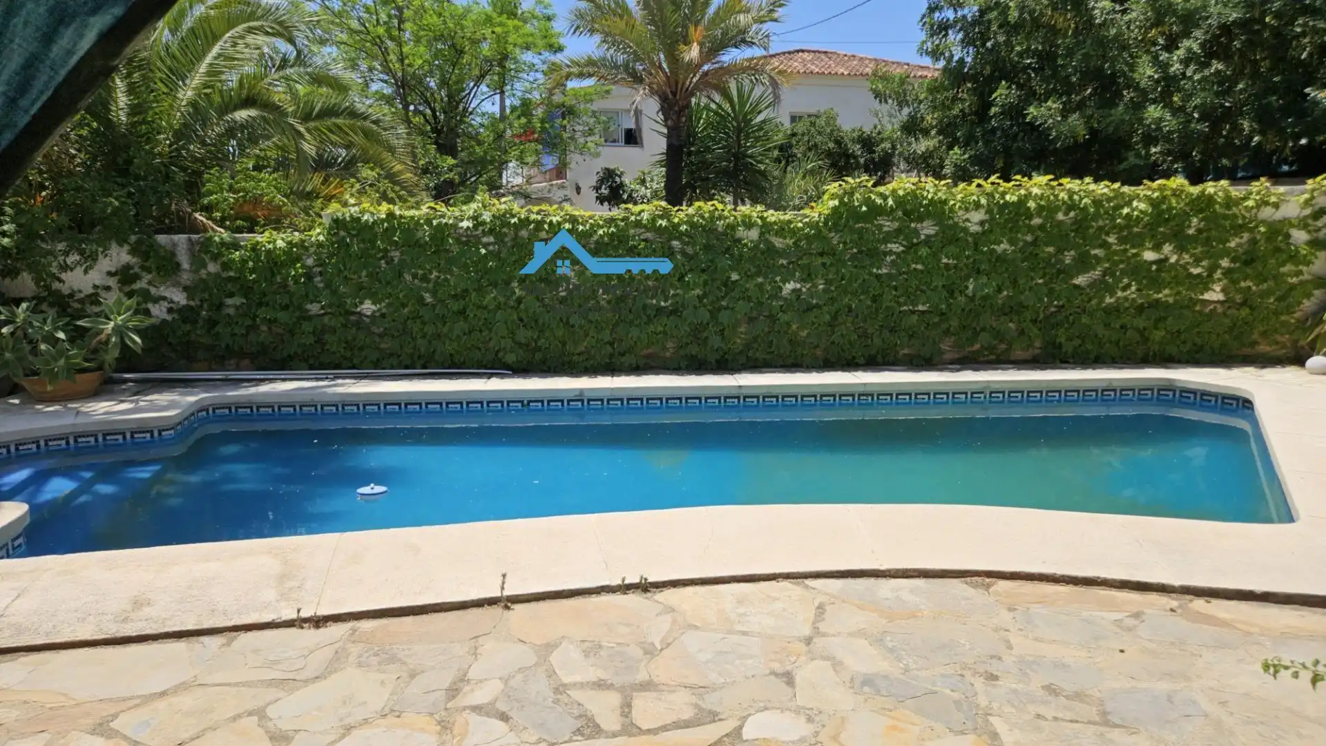Piscina de Casa o xalet en venda en La Nucia amb Aire condicionat, Calefacció i Jardí privat