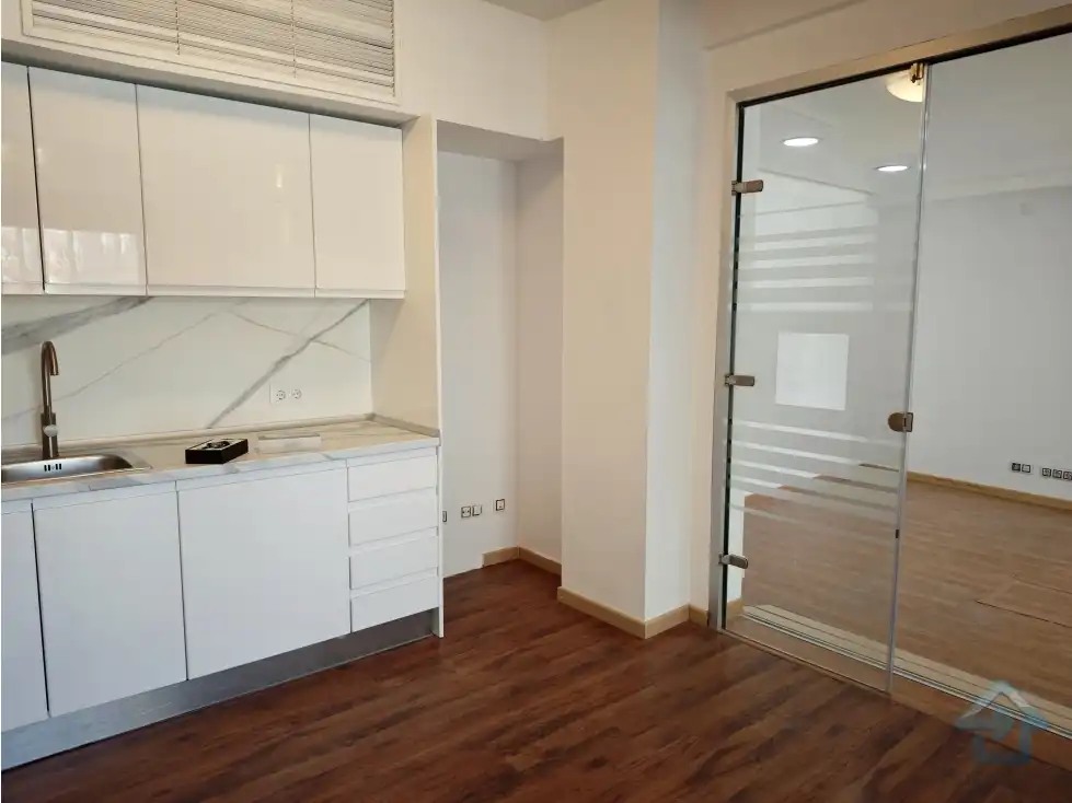 Büro mit Aufzug zum Verkauf in San Blas, imagen 16
