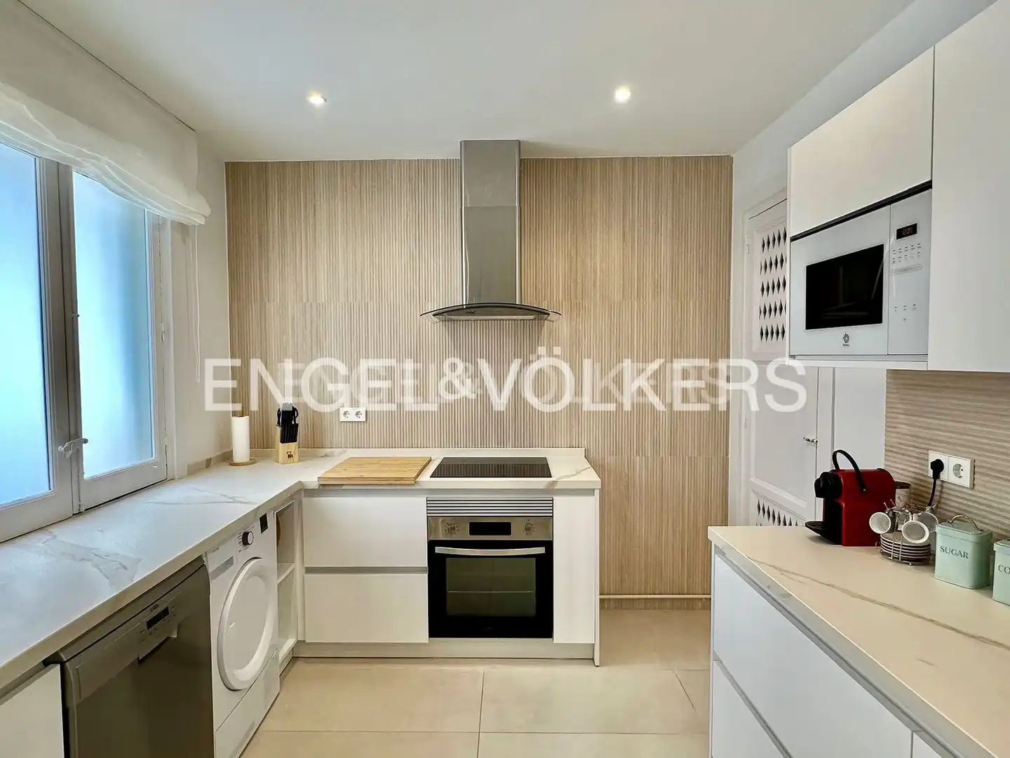 Kitchen of Flat for rent in Madrid  with Air Conditioner, Heating and Furnished