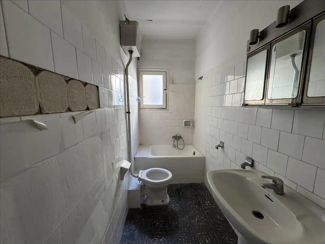 Bathroom of Flat for sale in Sant Vicenç de Castellet