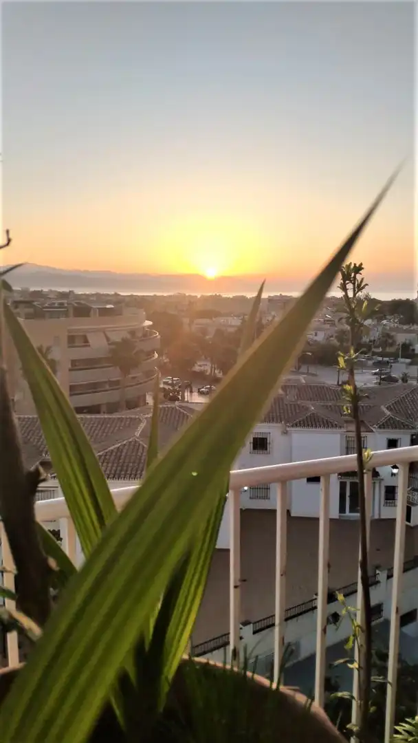 Vista exterior de Apartament en venda en Torremolinos amb Aire condicionat, Calefacció i Terrassa