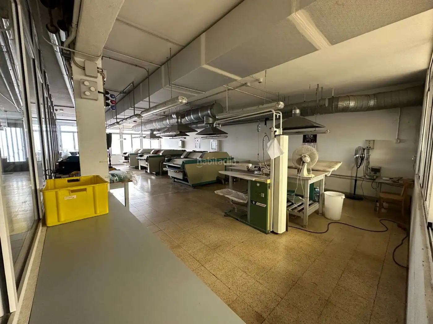 Industrial building for sale in Carrer del Doctor Trueta 14, imagen 26