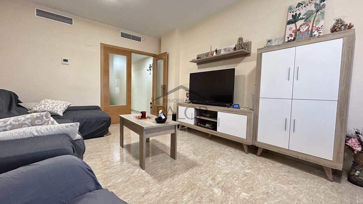 Living room of Flat for sale in Carcaixent  with Air Conditioner