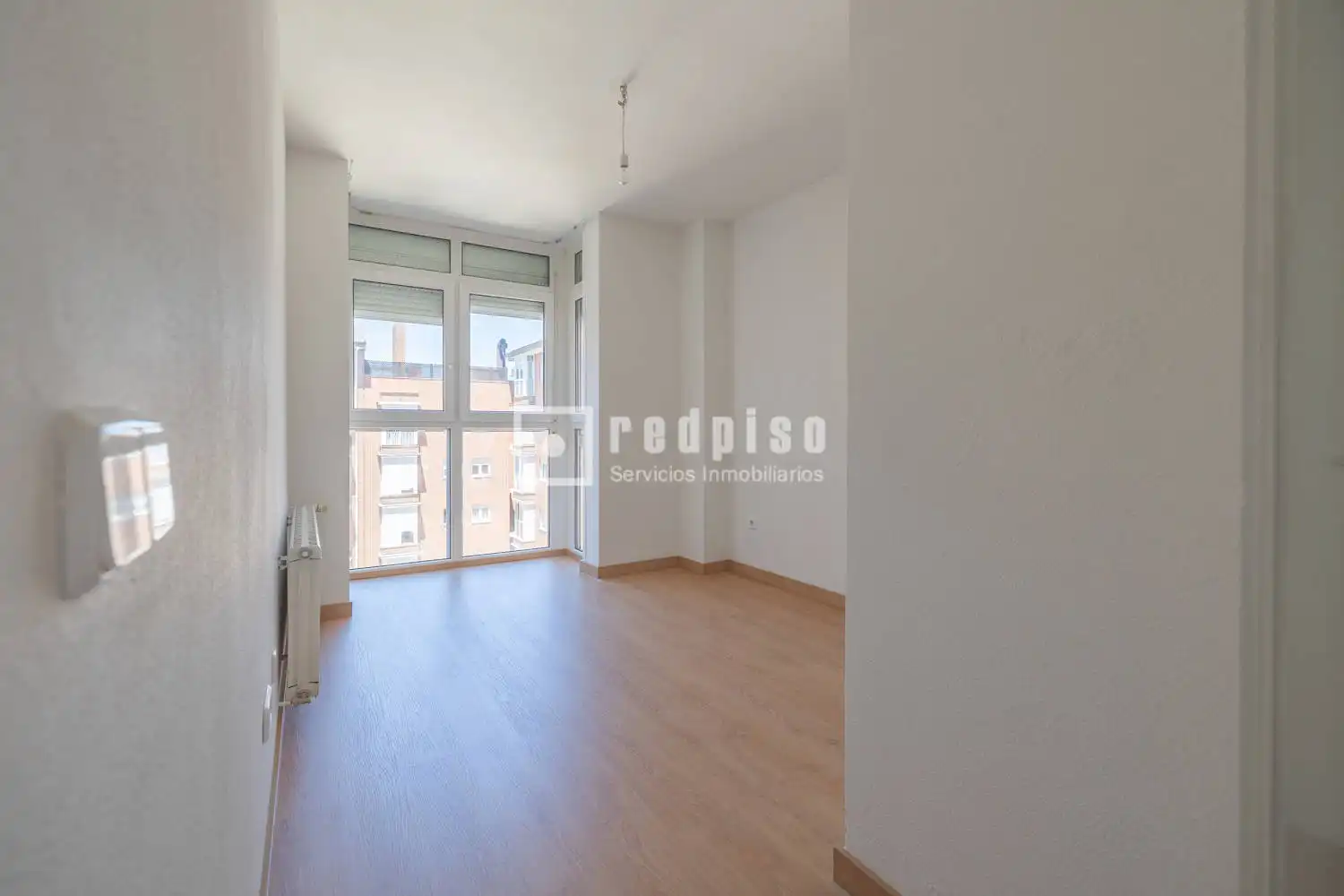 Bedroom of Flat for sale in Madrid  with Air Conditioner, Heating and Private garden