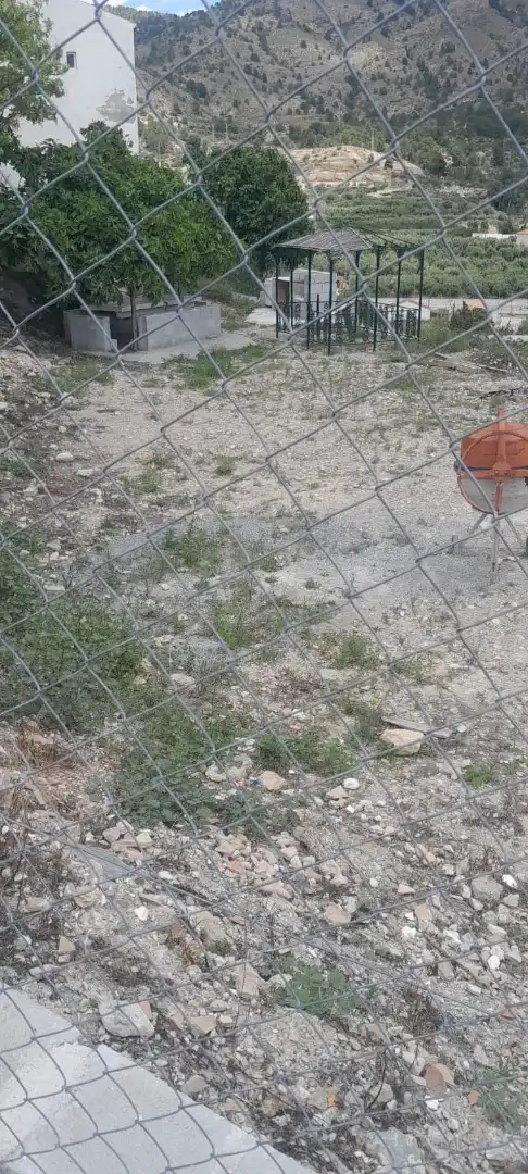 Residencial en venda en Urrácal