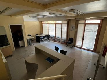 Local comercial en venda a Centre - Eixample – Can Llobet