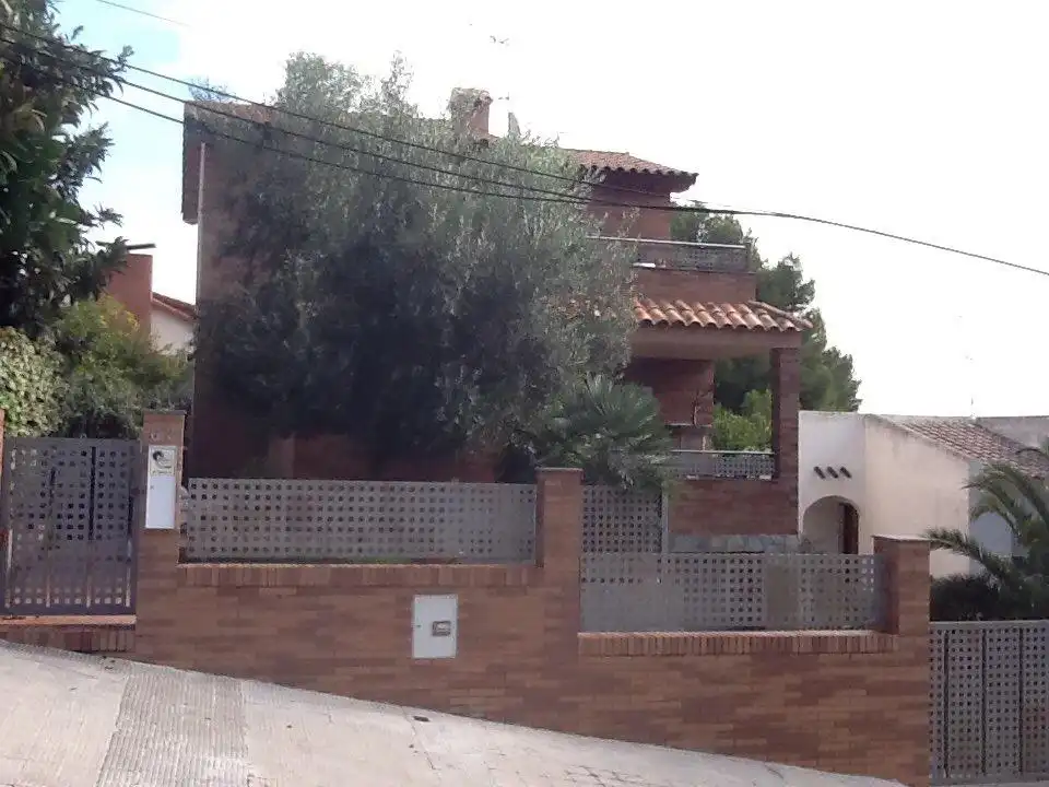 Villa con giardino in vendita a Segur de Calafell