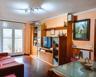 Living room of Flat for sale in Figueres  with Air Conditioner, Heating and Terrace