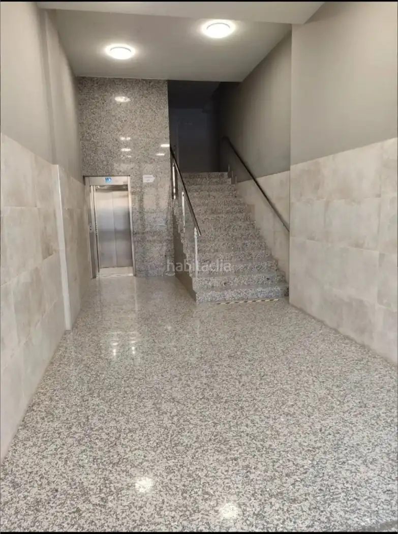 Piso con ascensor en venta en Calle Carlos III el Noble 1G, imagen 3