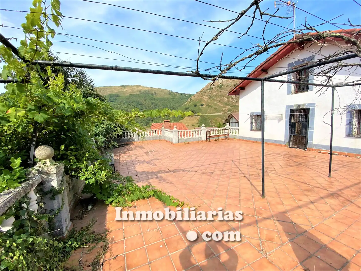 Terraza de Finca rústica en venta en Castro-Urdiales con Calefacción, Jardín privado y Terraza