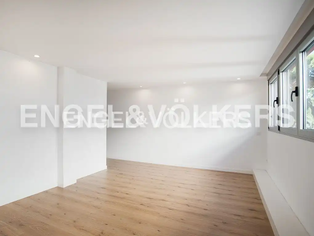 Flat for sale in Parque Ribalta - Plaza de Toros