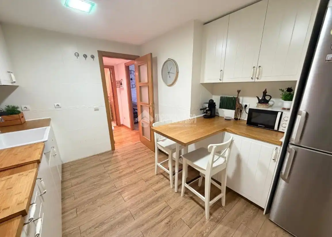 Flat for sale in Restón I - Restón II
